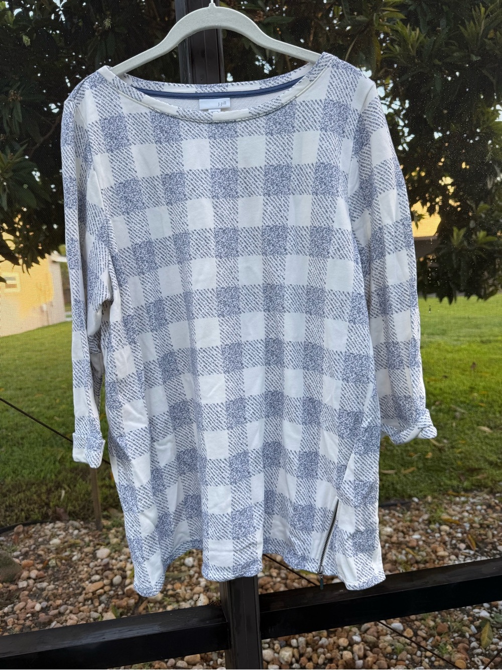 NWOT J. Jill Gingham Side-Zip Pullover Top Blue White Knit Size L